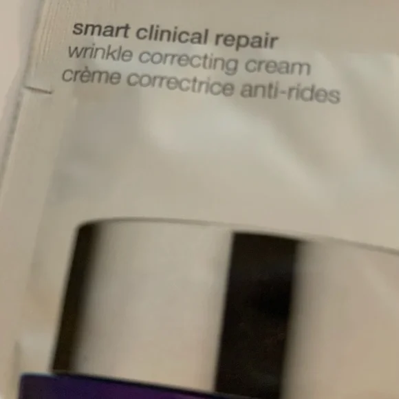 CLINIQUE
smart clinical repair/clique smart clinical repair - Picture 4 of 8